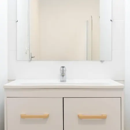 Balcony + Parking! * Rijsel